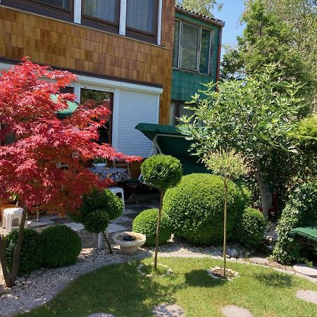 Nyaralo Japankerttel - Apartment With Japanese Garden Balatonmáriafürdő Eksteriør bilde