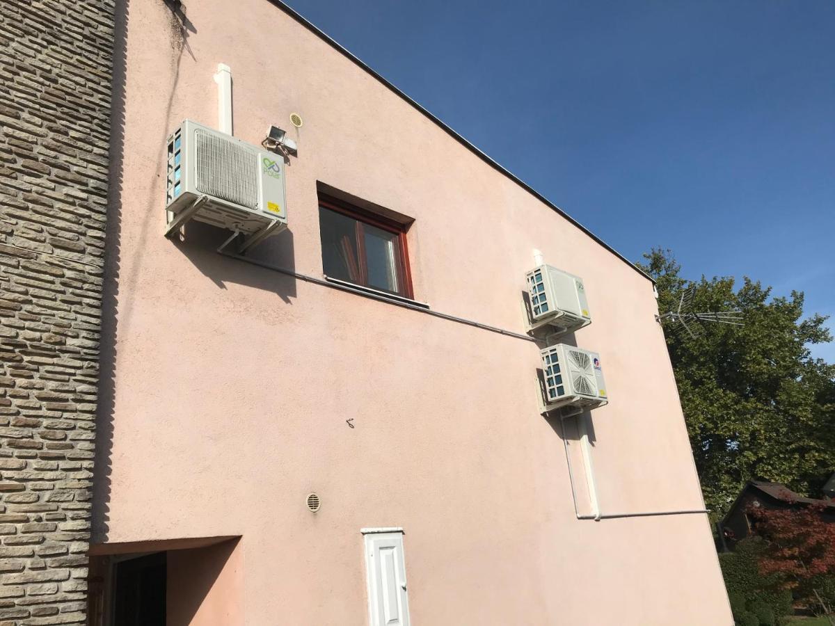 Nyaralo Japankerttel - Apartment With Japanese Garden Balatonmáriafürdő Eksteriør bilde
