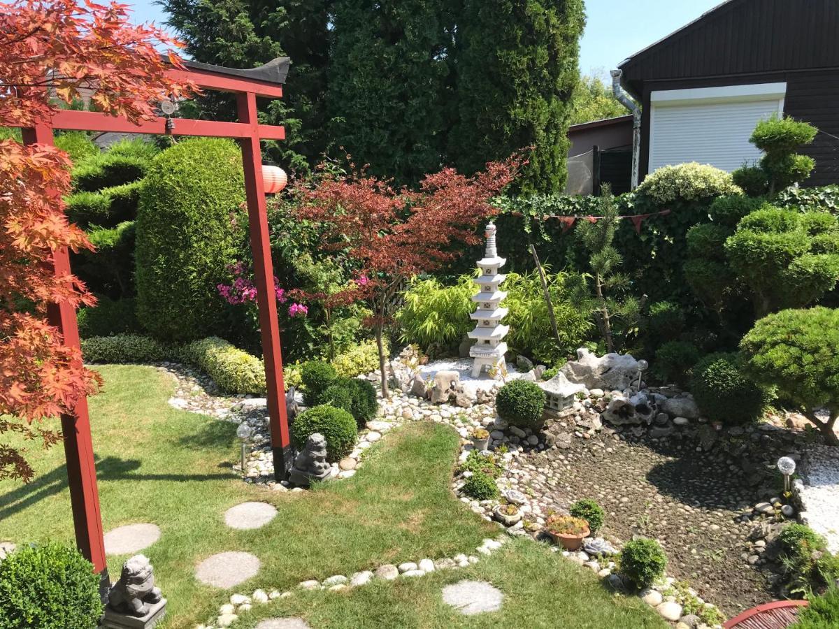 Nyaralo Japankerttel - Apartment With Japanese Garden Balatonmáriafürdő Eksteriør bilde