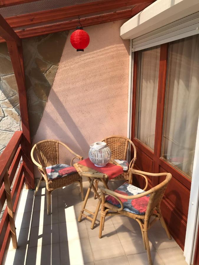 Nyaralo Japankerttel - Apartment With Japanese Garden Balatonmáriafürdő Eksteriør bilde